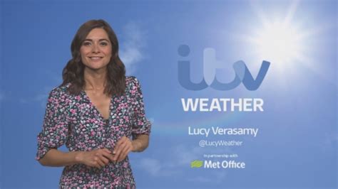Breezy Sunshine to Give Way to Showers Next Week
